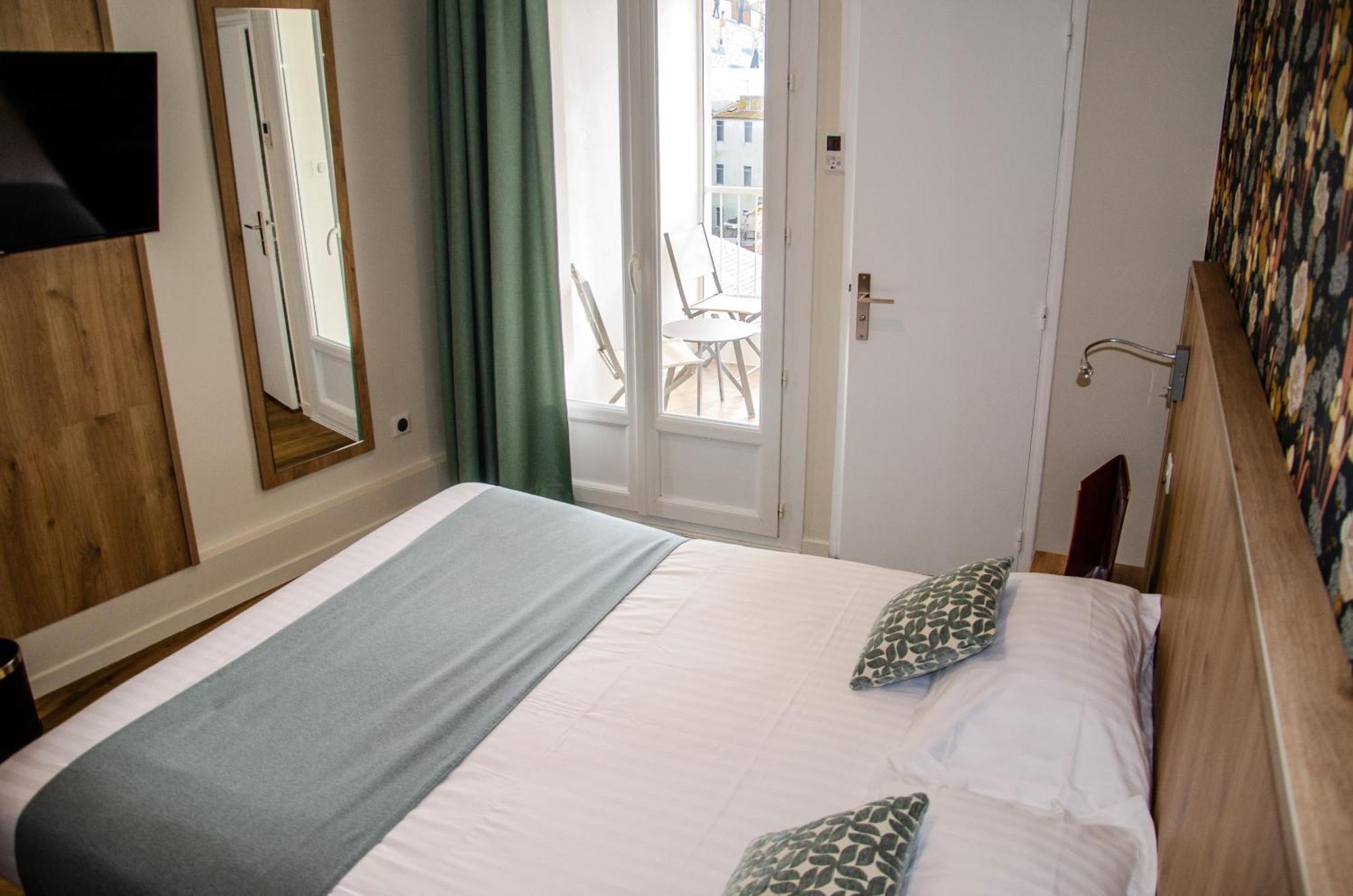 Logis - Arc En Ciel Et D'olonne 3*