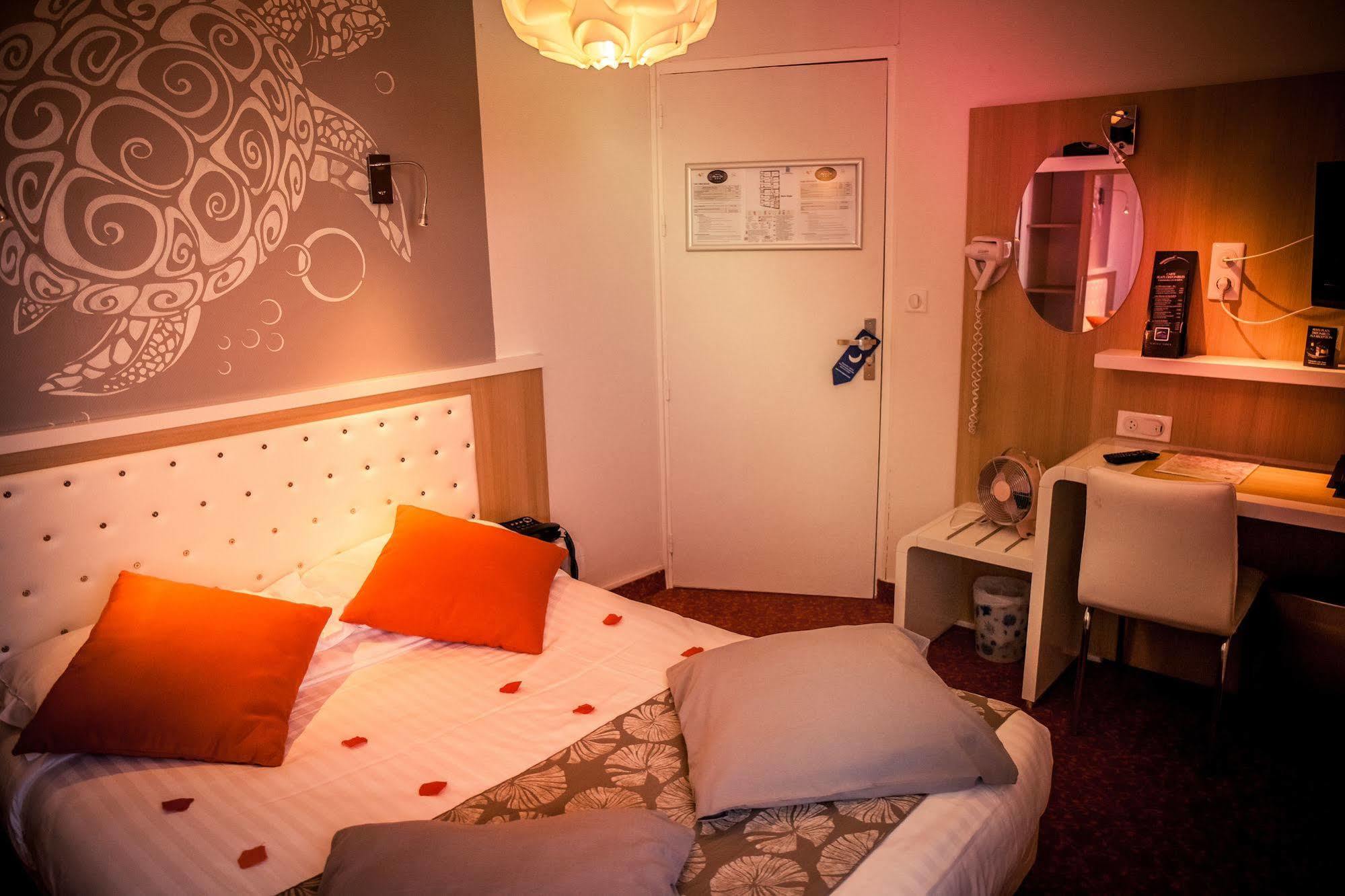 Logis - Arc En Ciel Et D'olonne Hotel 3*
